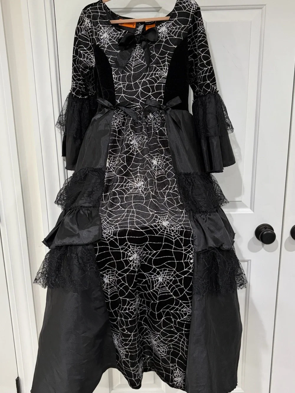 Black Spiderweb Gothic Witch Costume Dress for Girls Size M (10)